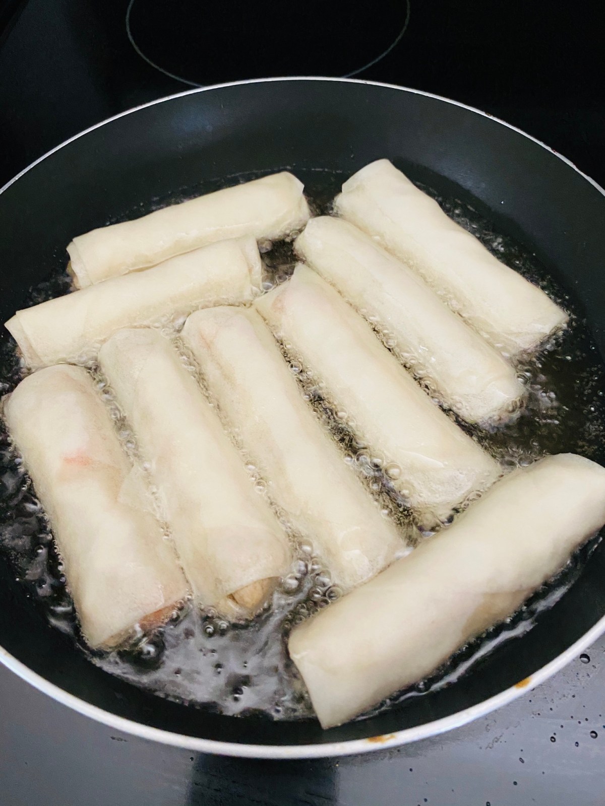 75465923-8B2C-4F06-94B7-F5B5418B5D45